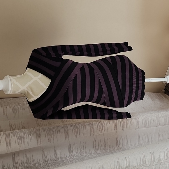 La Classe Couture Sweater - Picture 1 of 6